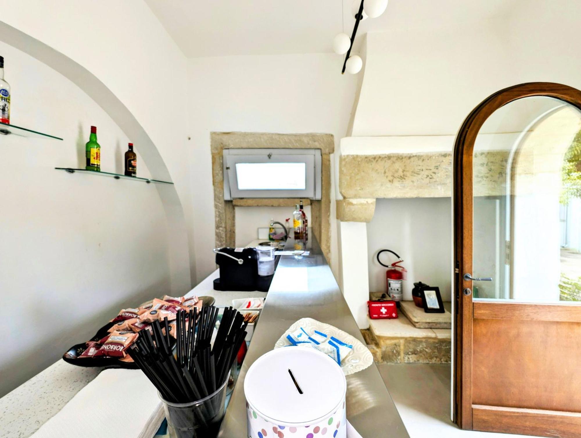 Oikia Vacanze Giuggianello Le Bey Luaran gambar